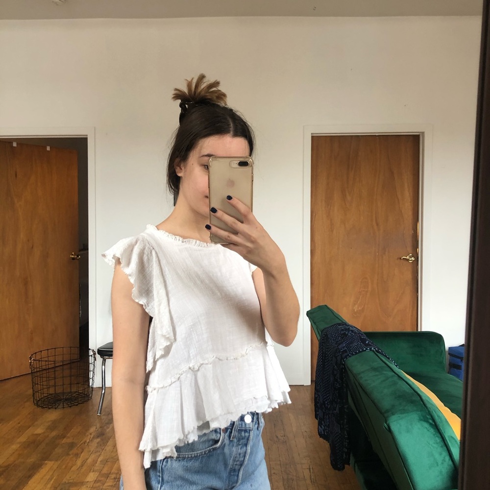 🦋Anthropologie white top🦋